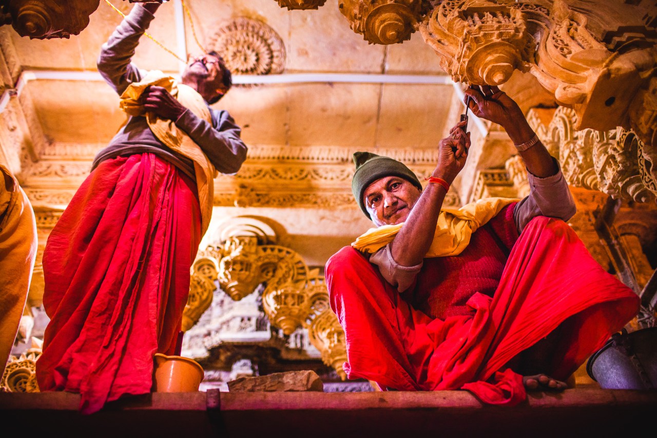 Keeping on building things. Building things with Legos. Building things with 3D softwares. Building relationships, and destroying them too. Building things in my mind all the time. I hope one day I'll be building a temple for my mind to be at rest. Well, actually, isn't that my body? Jaisalmer, India, 2014.