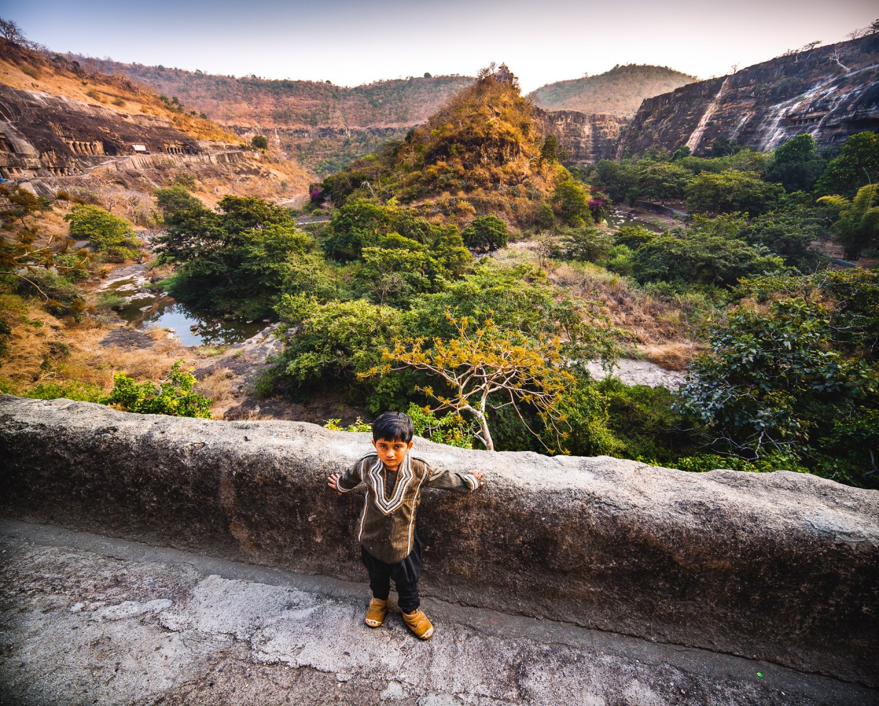 Feeling like a little dot on earth. Discovering new places, it feels like I just entered an entire mesmerizing new world. Craving for immensity, whether I am in India, in France or in Canada, I'll continue to explore. Ajanta Caves valley. Maharashtra, India, 2014.